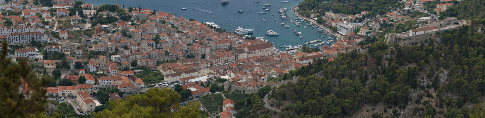 HVAR22 PANORAMA